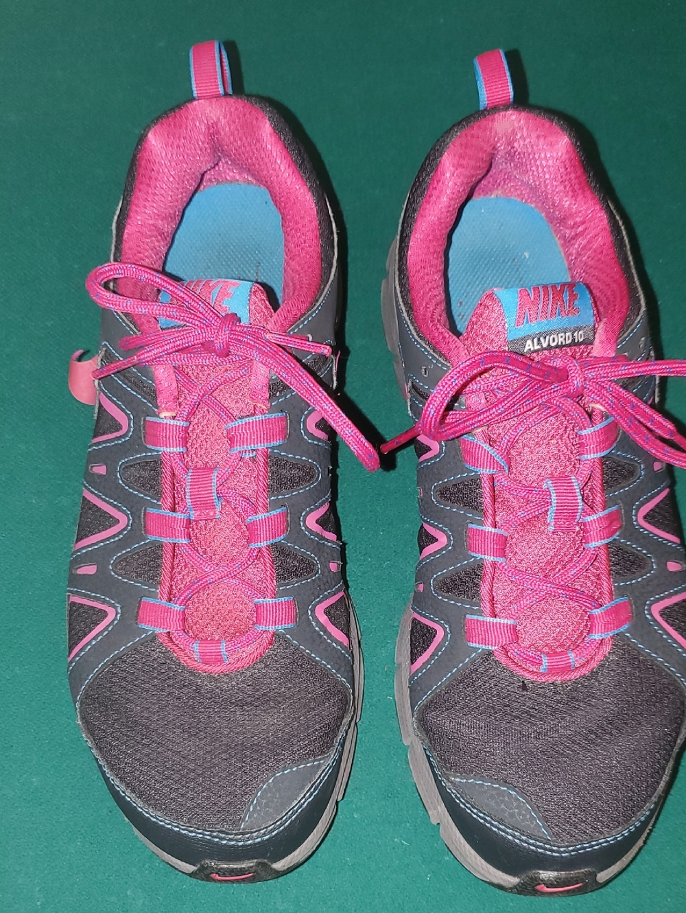 Nike Women’s Running Shoes - Pink & Black